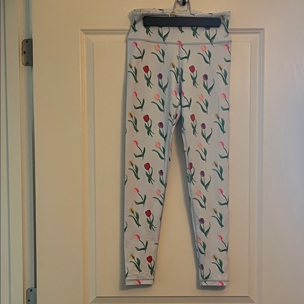 Fashion Brand Company two lips leggings